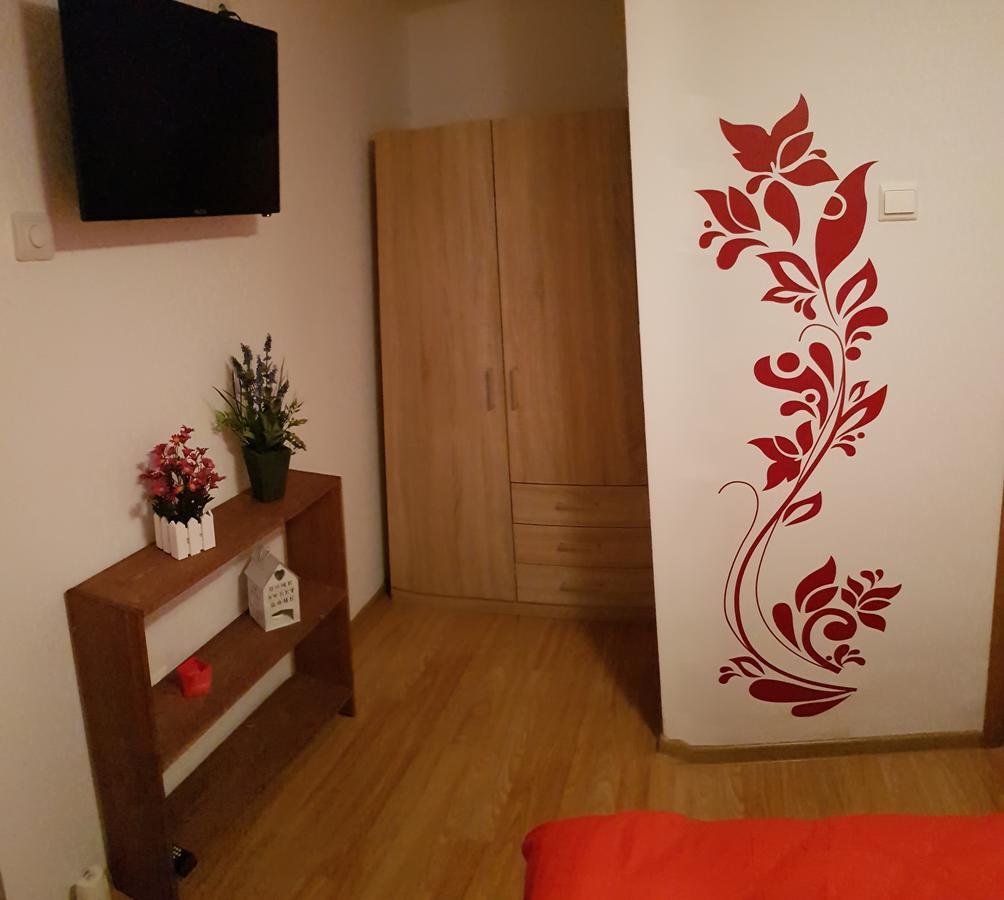 סיביו My Place - Cozy Rooms מראה חיצוני תמונה